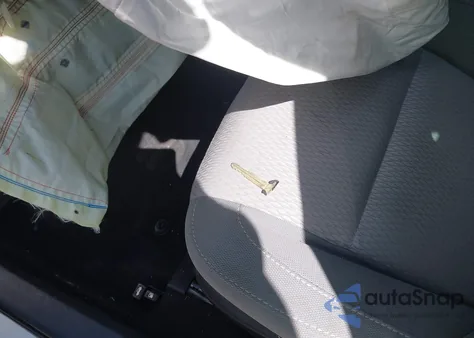 2015 Toyota Corolla Le Plus from USA, damaged, VIN 5YFBURHEXFP320202